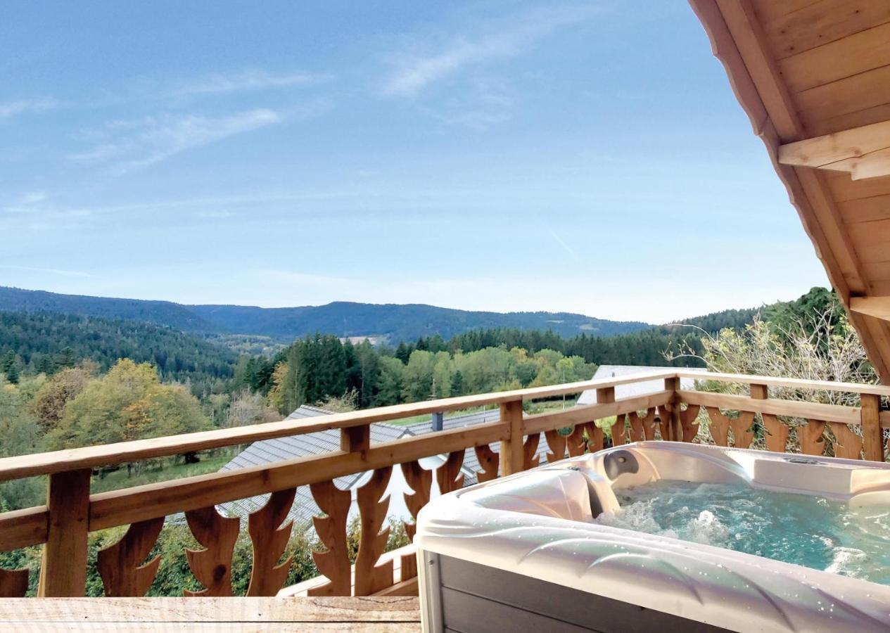 Gite Panoramique Et Spa De Liezey La Source Экстерьер фото