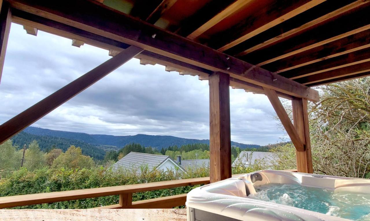 Gite Panoramique Et Spa De Liezey La Source Экстерьер фото
