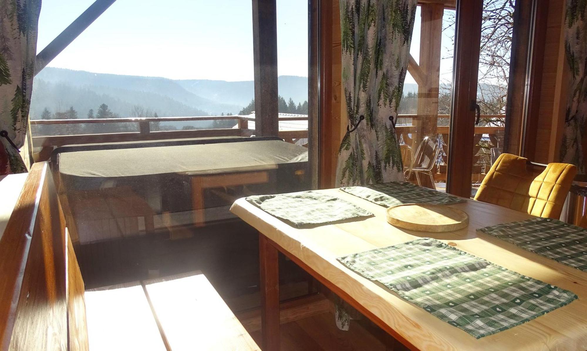 Gite Panoramique Et Spa De Liezey La Source Экстерьер фото